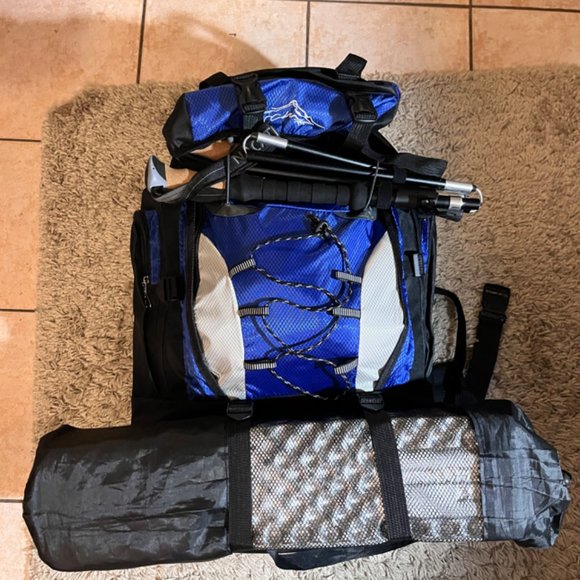 80L Outdoor Hiking Multi-compartment backpack - Picture 2 of 7